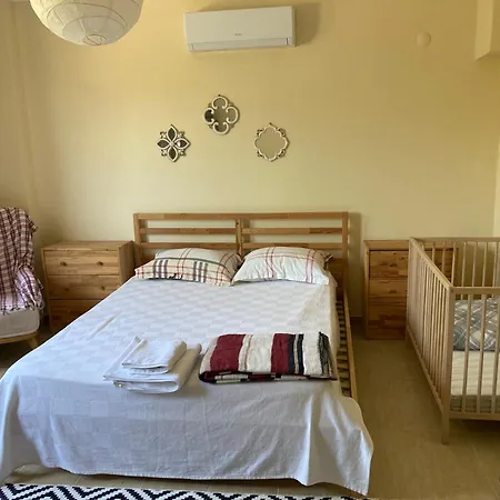 Guezey 3+1 Doga Ve Deniz Manzarali Lägenhet