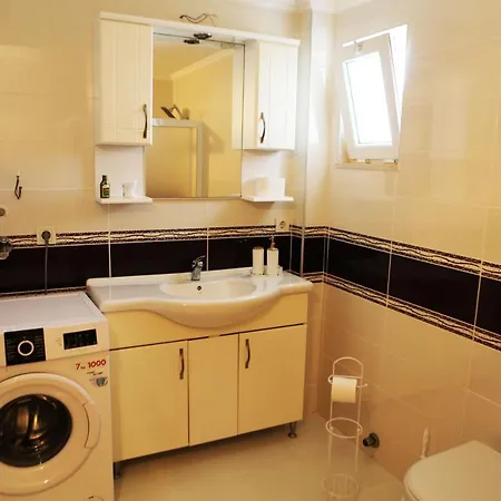 Güzey 3+1 Doğa Ve Deniz Manzaralı Kaş