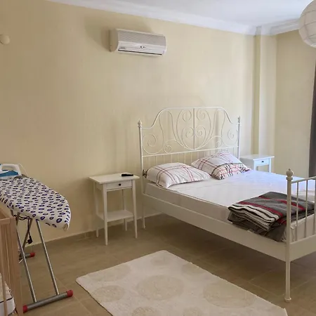 Güzey 3+1 Doğa Ve Deniz Manzaralı Daire *