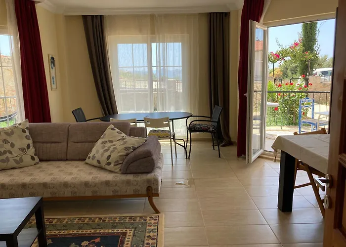 Guezey 3+1 Doga Ve Deniz Manzarali * Kas