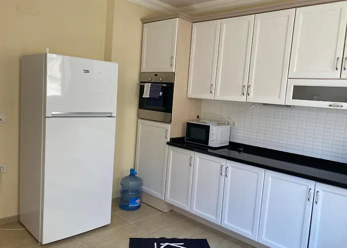 Guezey 3+1 Doga Ve Deniz Manzarali *