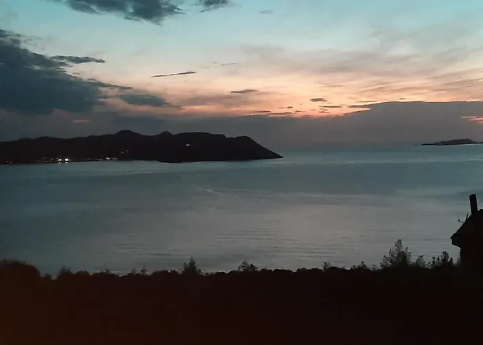 Διαμέρισμα Guezey 3+1 Doga Ve Deniz Manzarali Κας